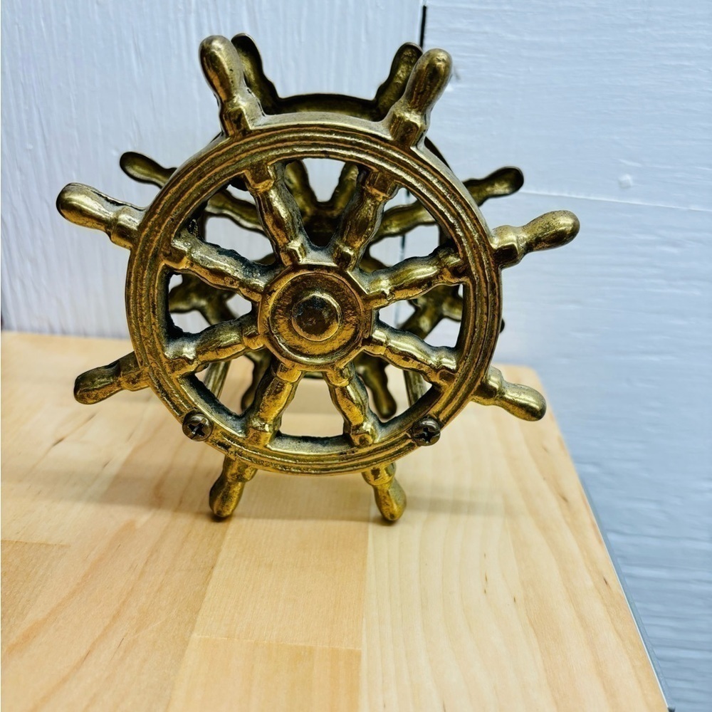 Vintage Set of 5 Nautical Coasters Brass Ship Wheel Holder Mid Century MCM - Picture 4 of 8